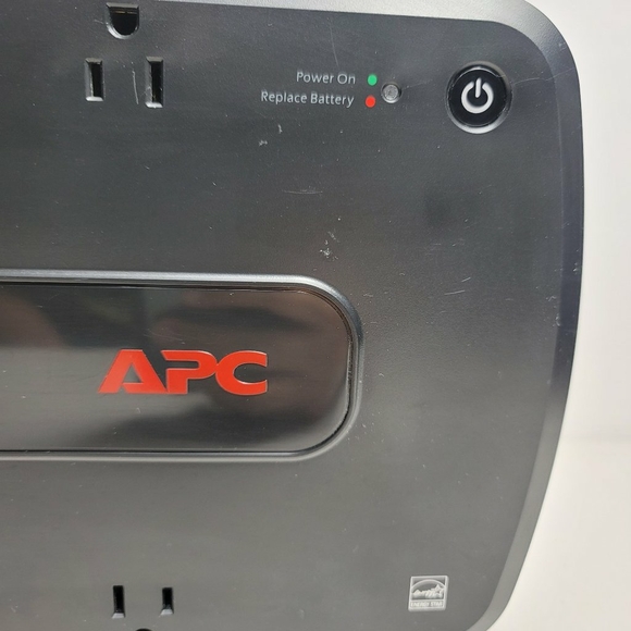 APC Back-UPS ES 550 BE550G 8-Outlet Battery Back Up Surge Protector - Picture 2 of 9